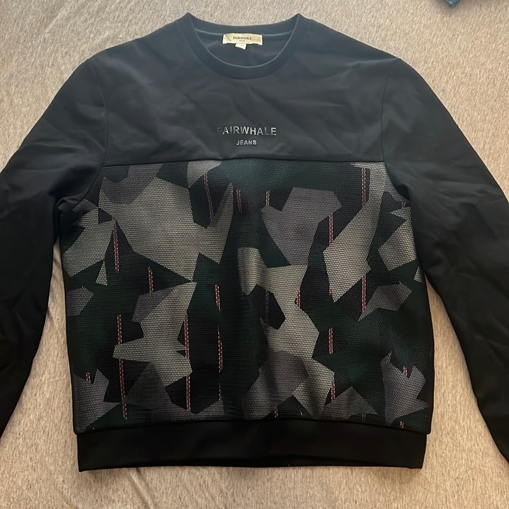 Black Hoodie， size M